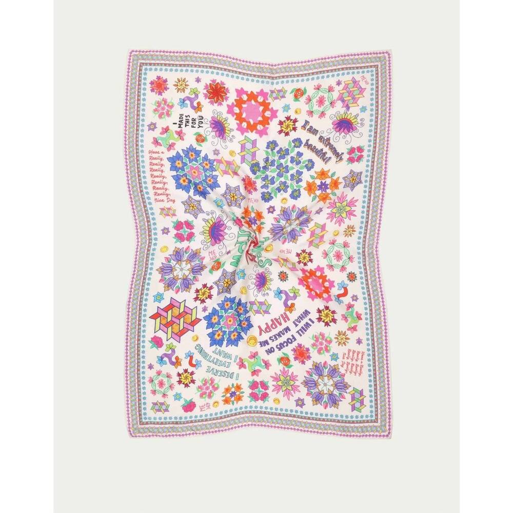 NEW ME369 women's river scarf in off white
